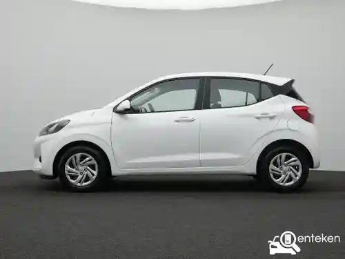 Hyundai i10 1.0 2024