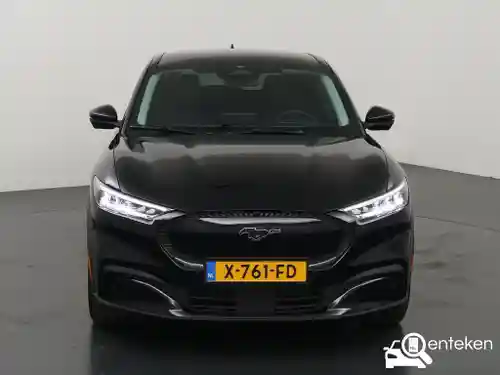 Ford Mustang Mach-E Standard Range 2023