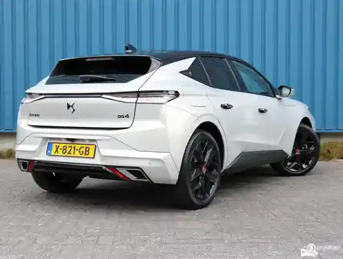 DS Automobiles DS 4 E-Tense 225 2023