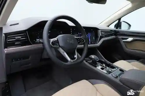 VW Touareg 3.0 V6 eHybrid 2024