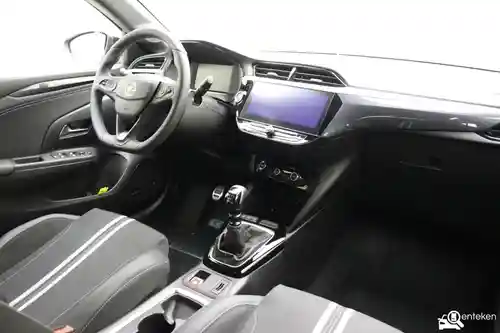 Opel Corsa 1.2 DI Turbo 2024