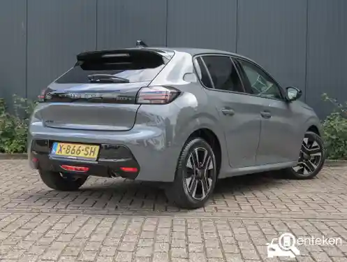 Peugeot 208 1.2 PureTech 100 2024