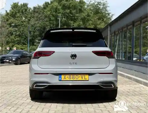 VW Golf GTE 2020