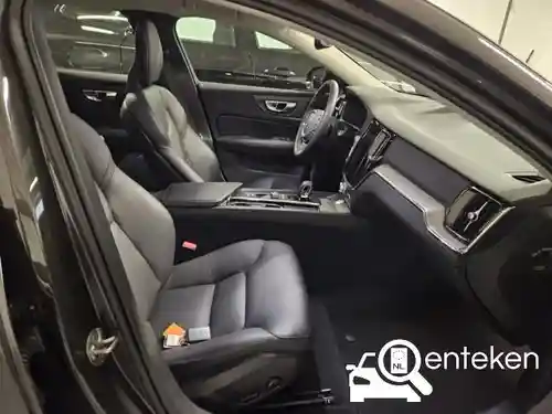 Volvo V60 B3 2023