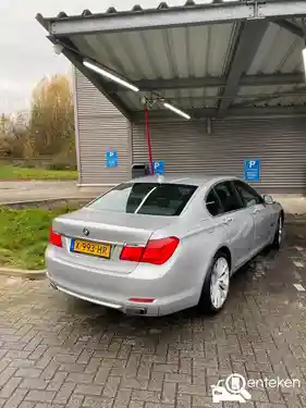 BMW 740i 2008