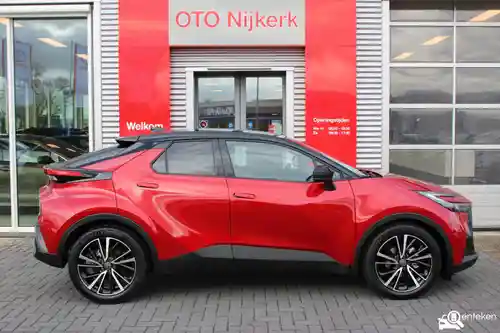 Toyota C-HR 2.0 Hybrid 2024