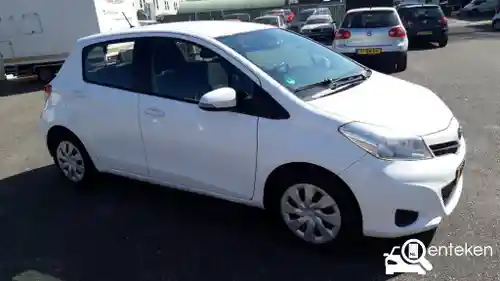 Toyota Yaris 1.0 2013