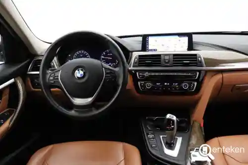 BMW 318i Touring 2018