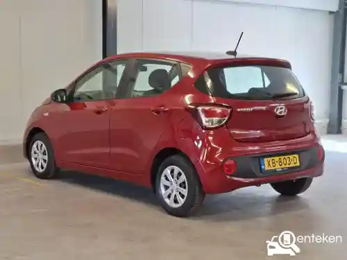 Hyundai i10 1.0 blue 2018