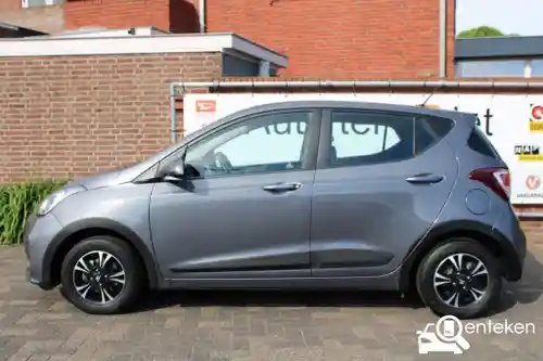 Hyundai i10 1.0 blue 2019