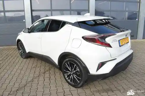 Toyota C-HR 1.8 Hybrid 2018
