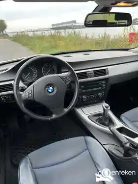 BMW 318i Touring 2007