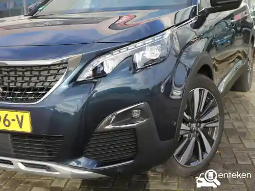Peugeot 5008 1.2 PureTech 130 2019