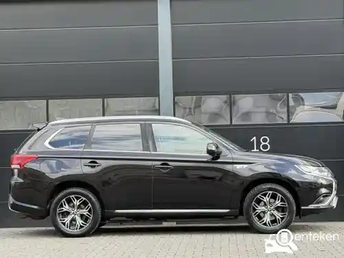 Mitsubishi Outlander 2.4 Plug-In Hybrid 2018
