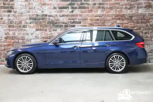 BMW 318i Touring 2019