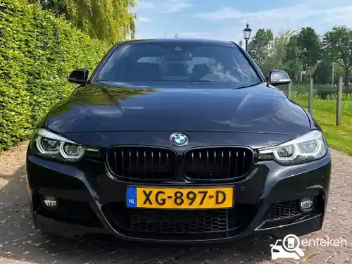 BMW 318i Touring 2019