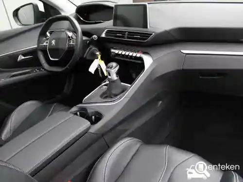 Peugeot 3008 1.2 PureTech 130 2019