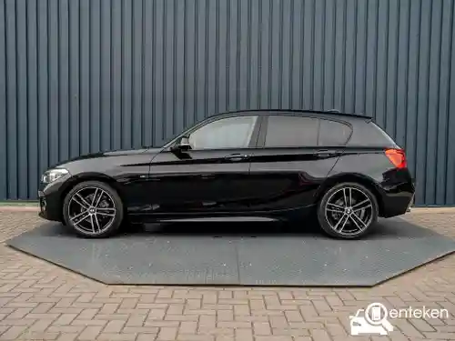 BMW 118i 2018