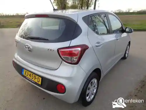 Hyundai i10 1.0 blue 2019