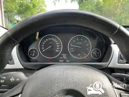 BMW 320i 2013