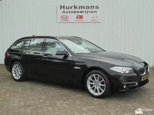 BMW 520i Touring 2013