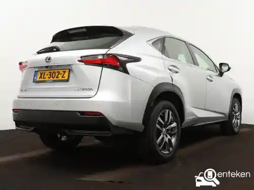 Lexus NX 300h 2016