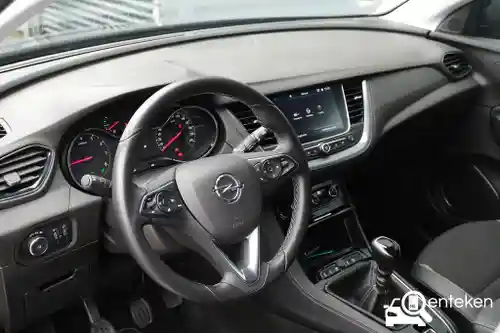 Opel Grandland X 1.2 DI Turbo 2019