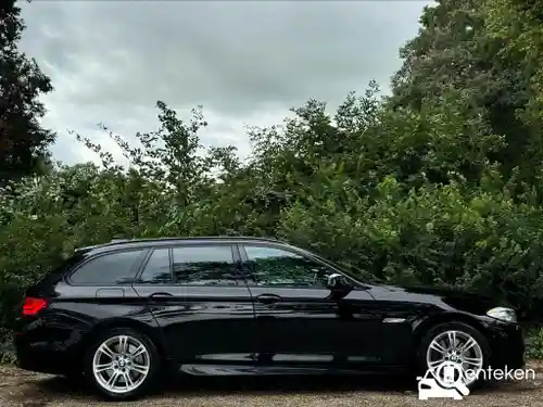 BMW 535d Touring 2013