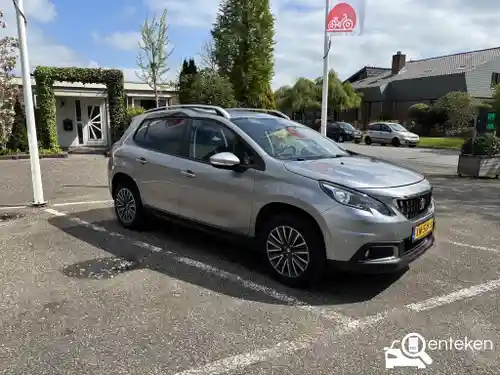 Peugeot 2008 1.2 PureTech 110 2017
