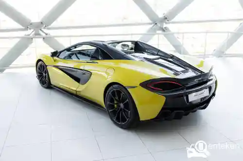 McLaren 570S Spider 2017