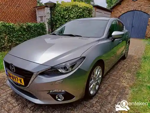 Mazda 3 SKYACTIV-G 120 2014