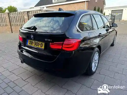 BMW 318i Touring 2019