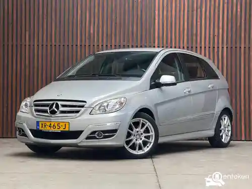 Mercedes-Benz B 180 BlueEFFICIENCY 2011