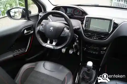 Peugeot 2008 1.2 PureTech 130 2019