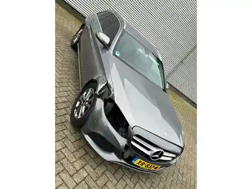Mercedes-Benz C 300 h T-model 2017