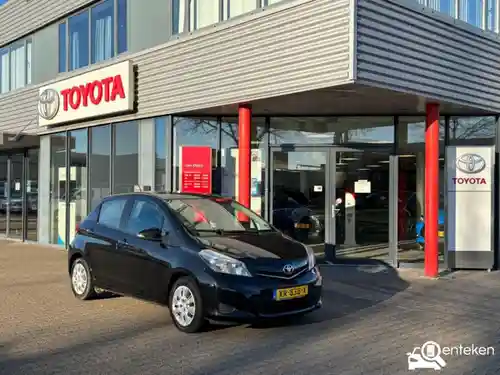 Toyota Yaris 1.33 2011