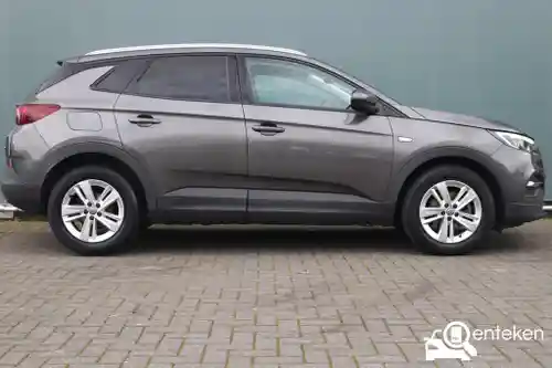 Opel Grandland X 1.2 DI Turbo 2019