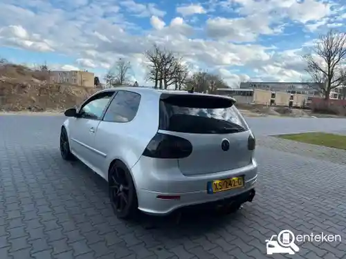 VW Golf 1.6 FSI 2004
