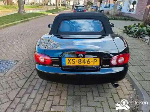 Mazda MX-5 1.9 2004