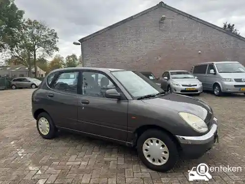 Daihatsu Sirion 1.0 1999