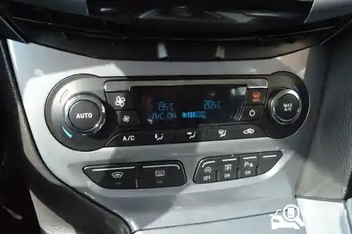 Ford Focus Turnier 1.0 EcoBoost 2012