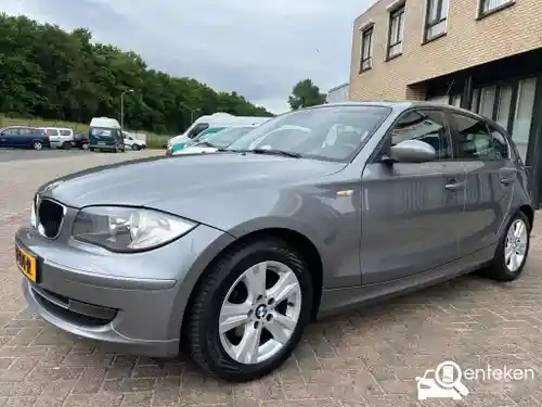 BMW 116i 2009