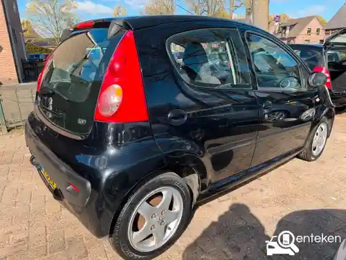 Peugeot 107 1.0 70 2008
