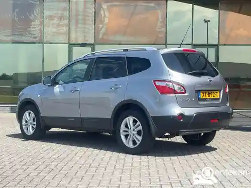 Nissan Qashqai+2 2.0 2011