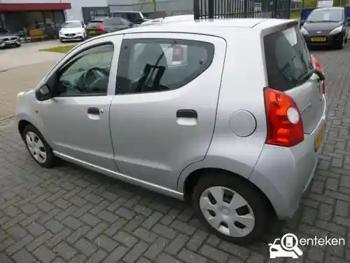 Suzuki Alto 1.0 2013