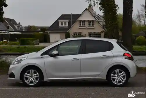 Peugeot 208 1.2 PureTech 82 2019