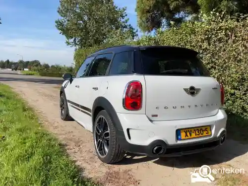 MINI Countryman John Cooper Works 2012