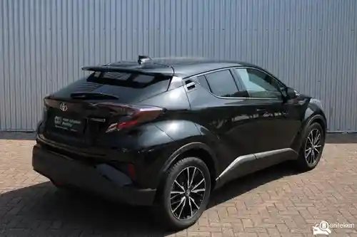 Toyota C-HR 1.8 Hybrid 2019