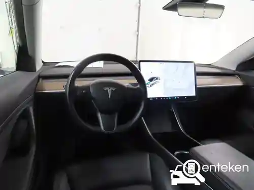 Tesla Model 3 Performance 2019