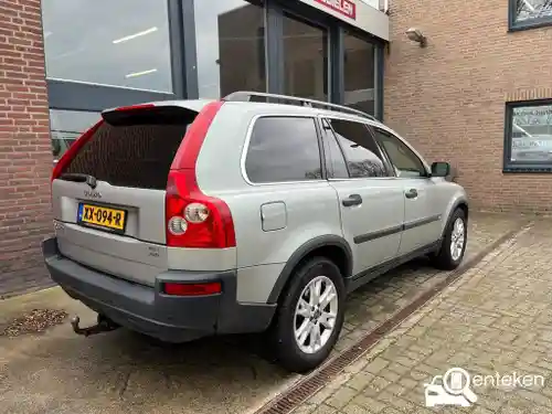 Volvo XC90 2.5T 2002